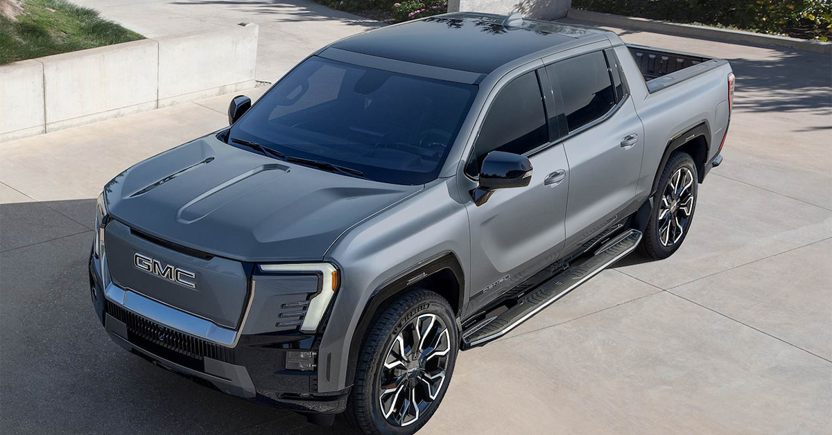 GMC Sierra EV Exterior front View