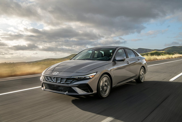 2025 Hyundai Elantra Model