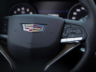 2020 Cadillac XT6 steering wheel