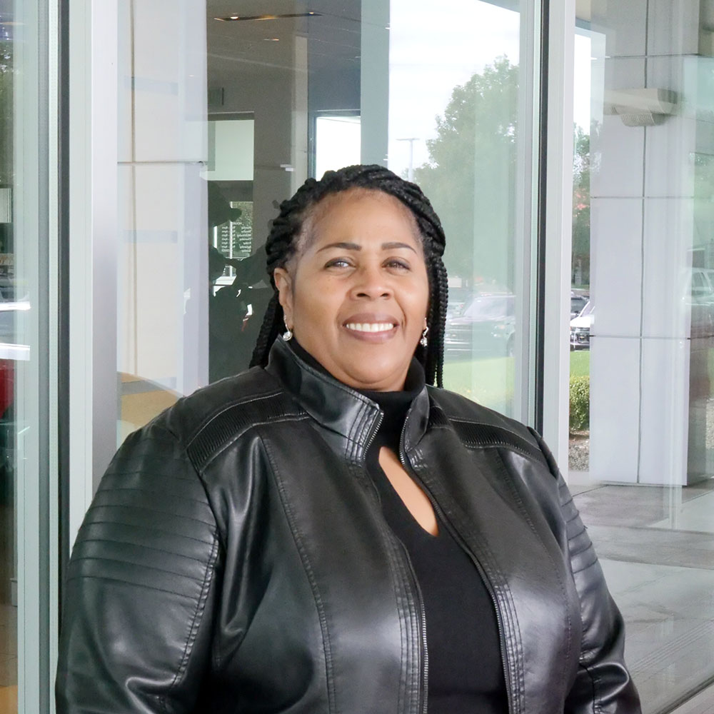 Carlene Graves
