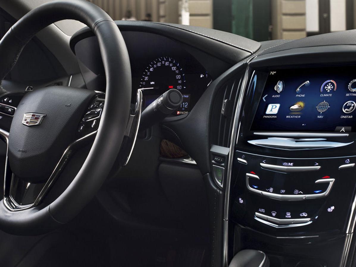 CADILLAC CTS PREMIUM LUXURY SEDAN FEATURES