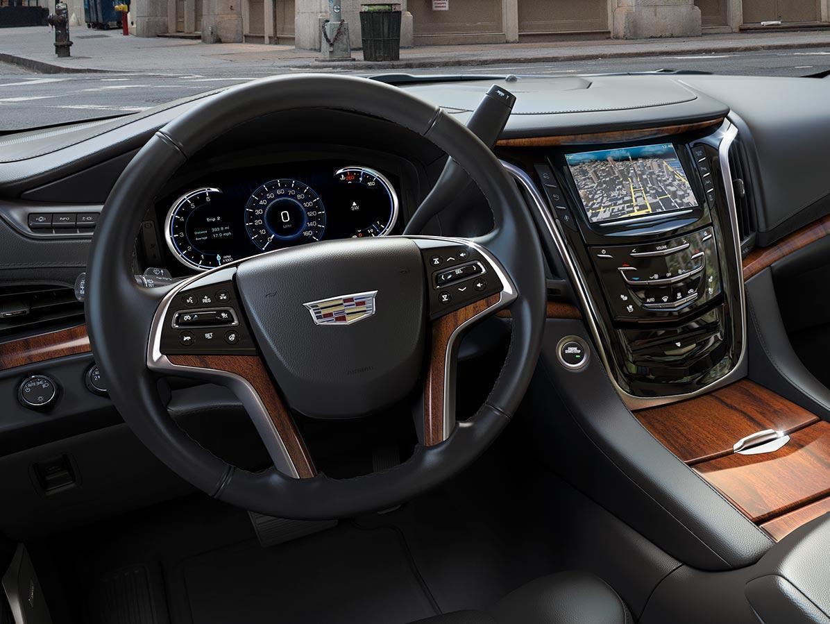 CADILLAC ESCALADE LUXURY SUV FEATURES: