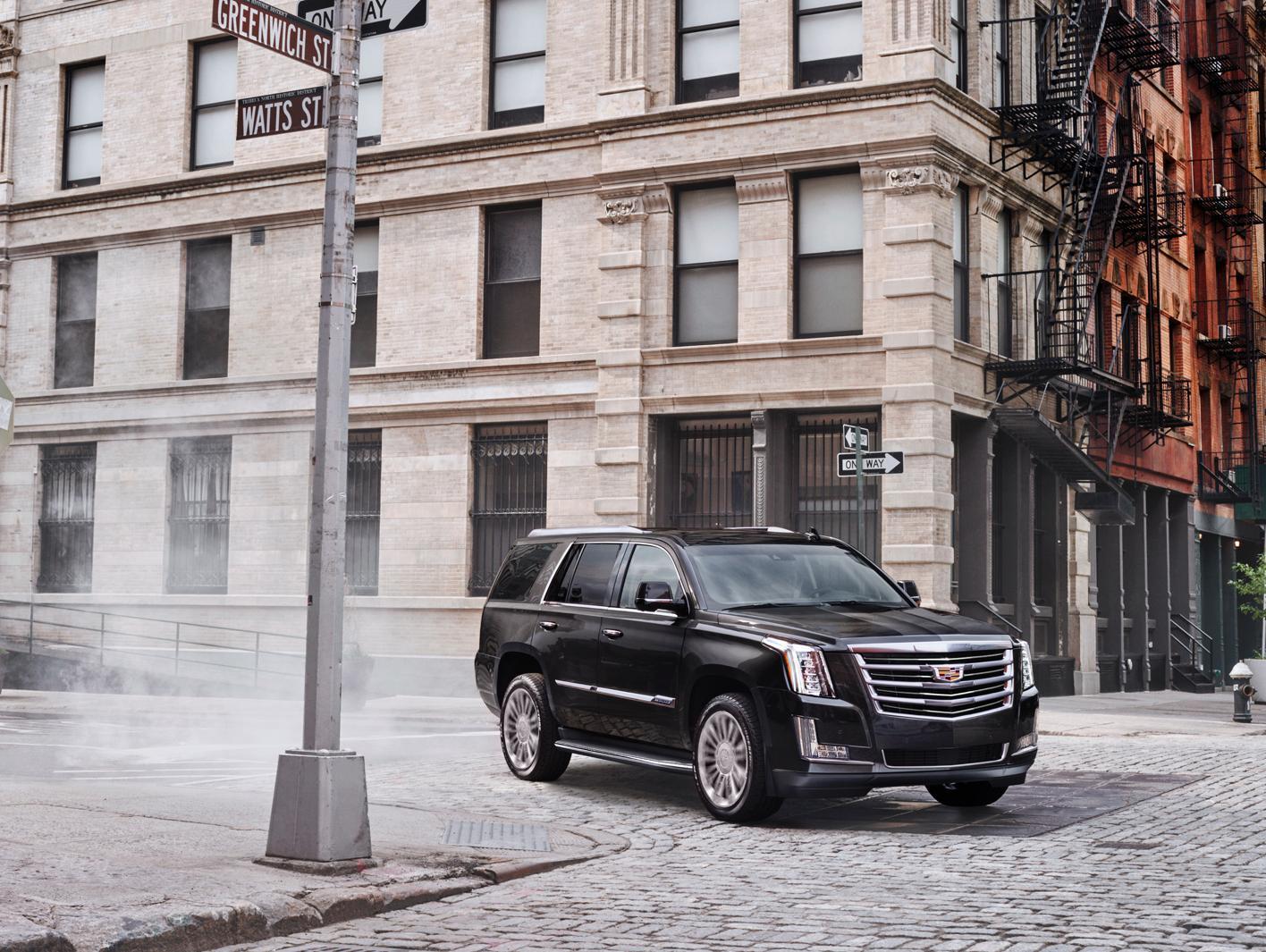 CADILLAC ESCALADE ESV SUV FEATURES