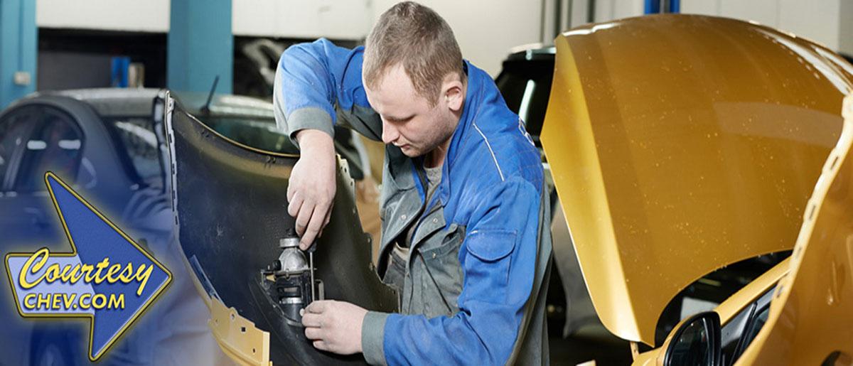 COLLISION CENTER
