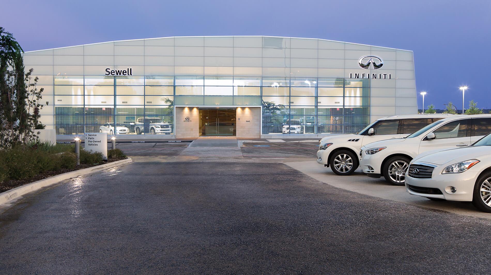 Sewell Infiniti Fort Worth Dealership Exterior Photo