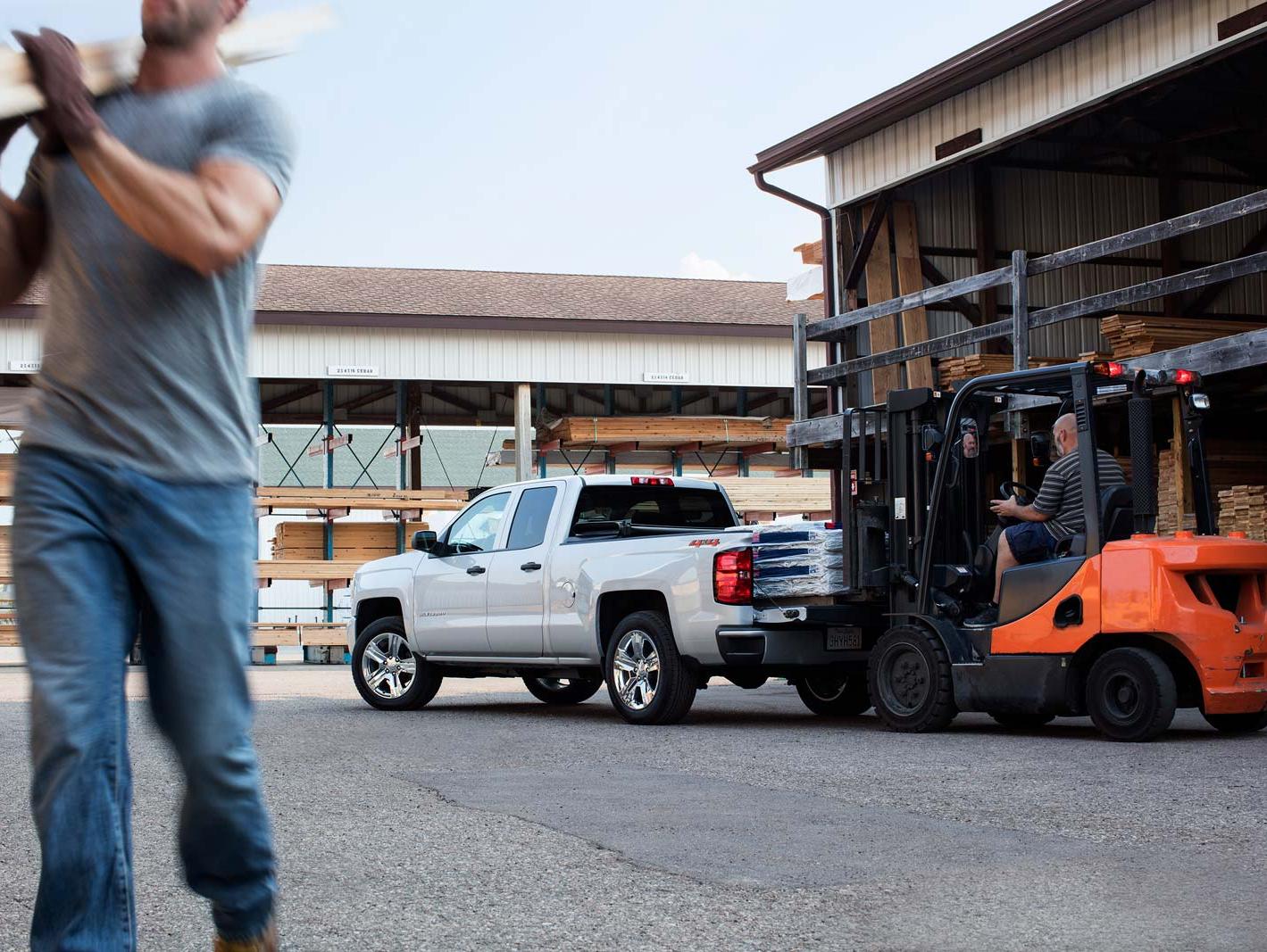 Ed Bozarth Chevrolet Buick is a GRAND JUNCTION Buick, Chevrolet dealer and a new car and used