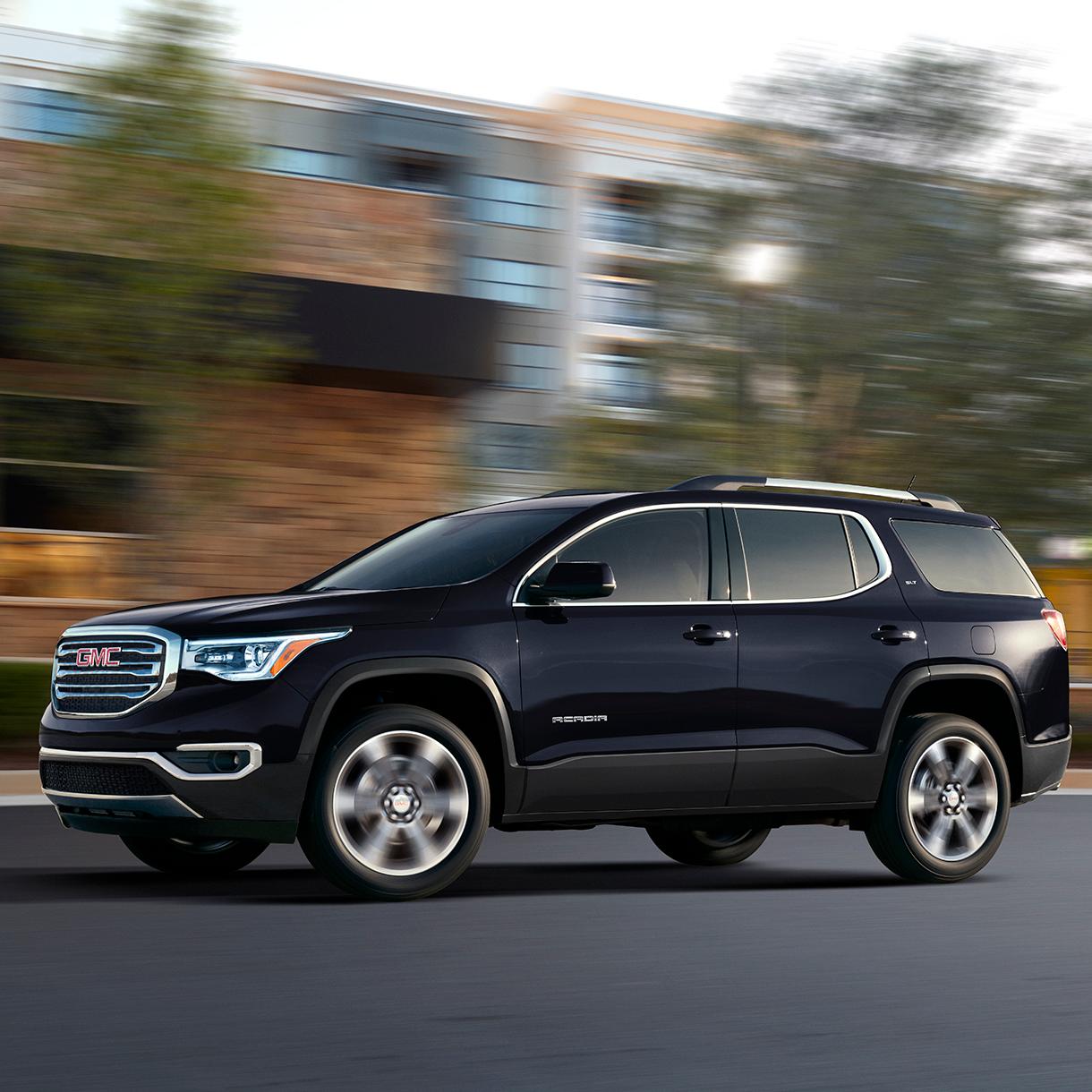 What are the trim levels of the 2018 GMC Acadia? Rockville Centre GMC