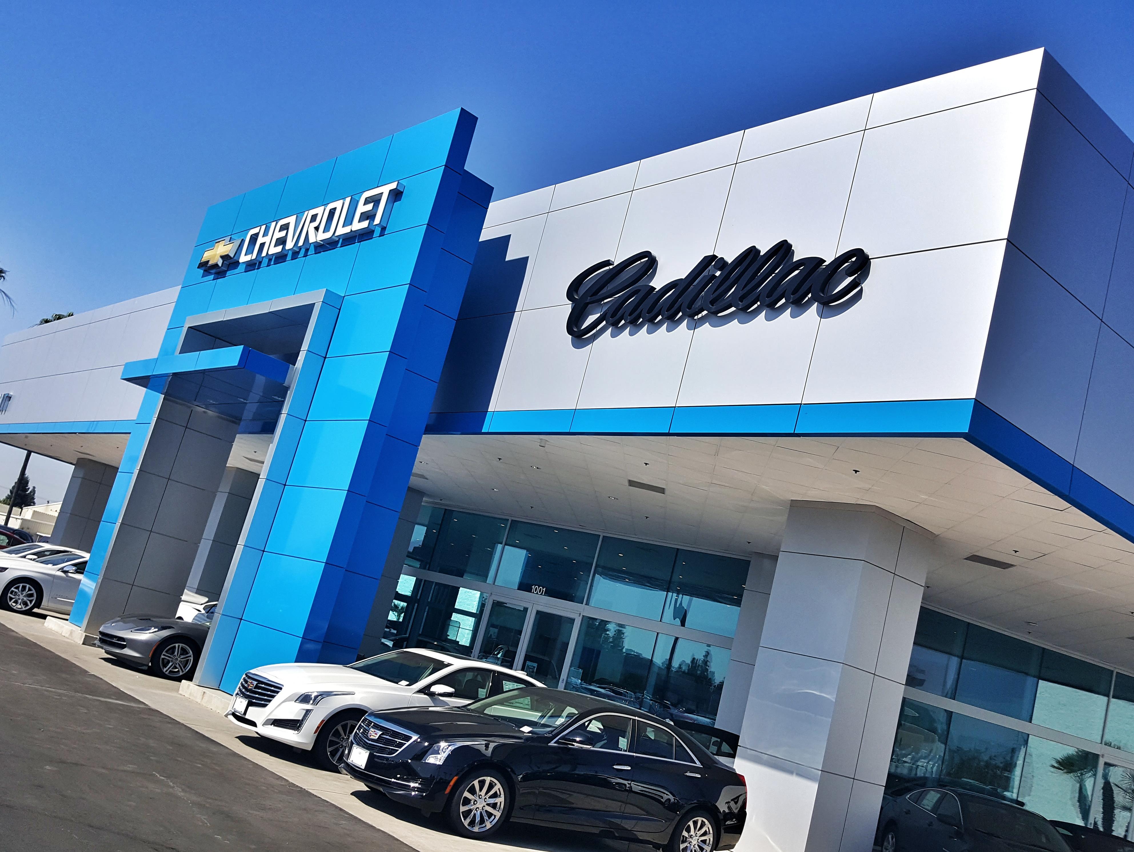 Chevy Dealer Visalia, CA Giant Chevrolet Cadillac