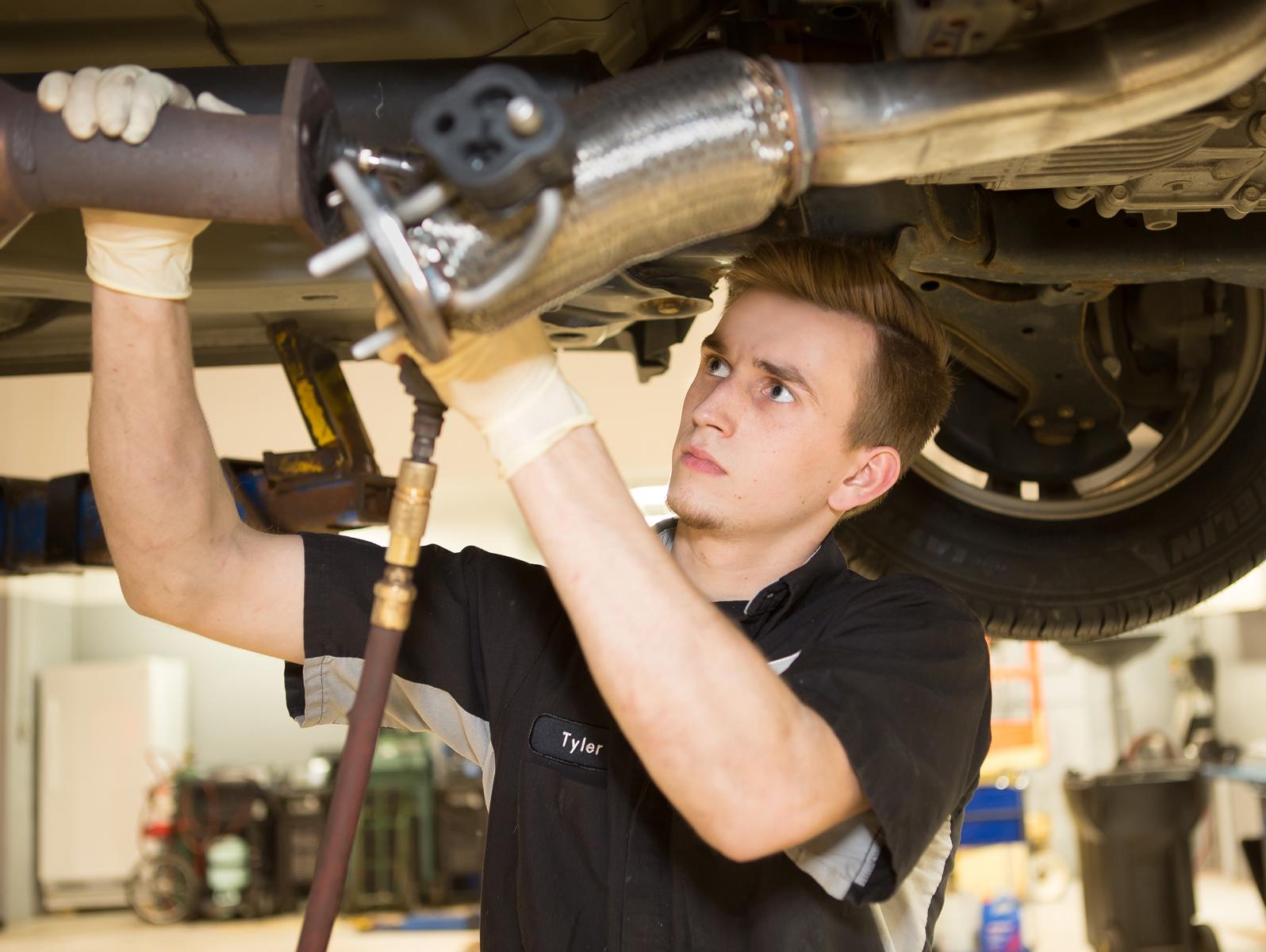 Rossi Chevrolet Buick GMC is a WASHINGTON Buick, Chevrolet, GMC dealer