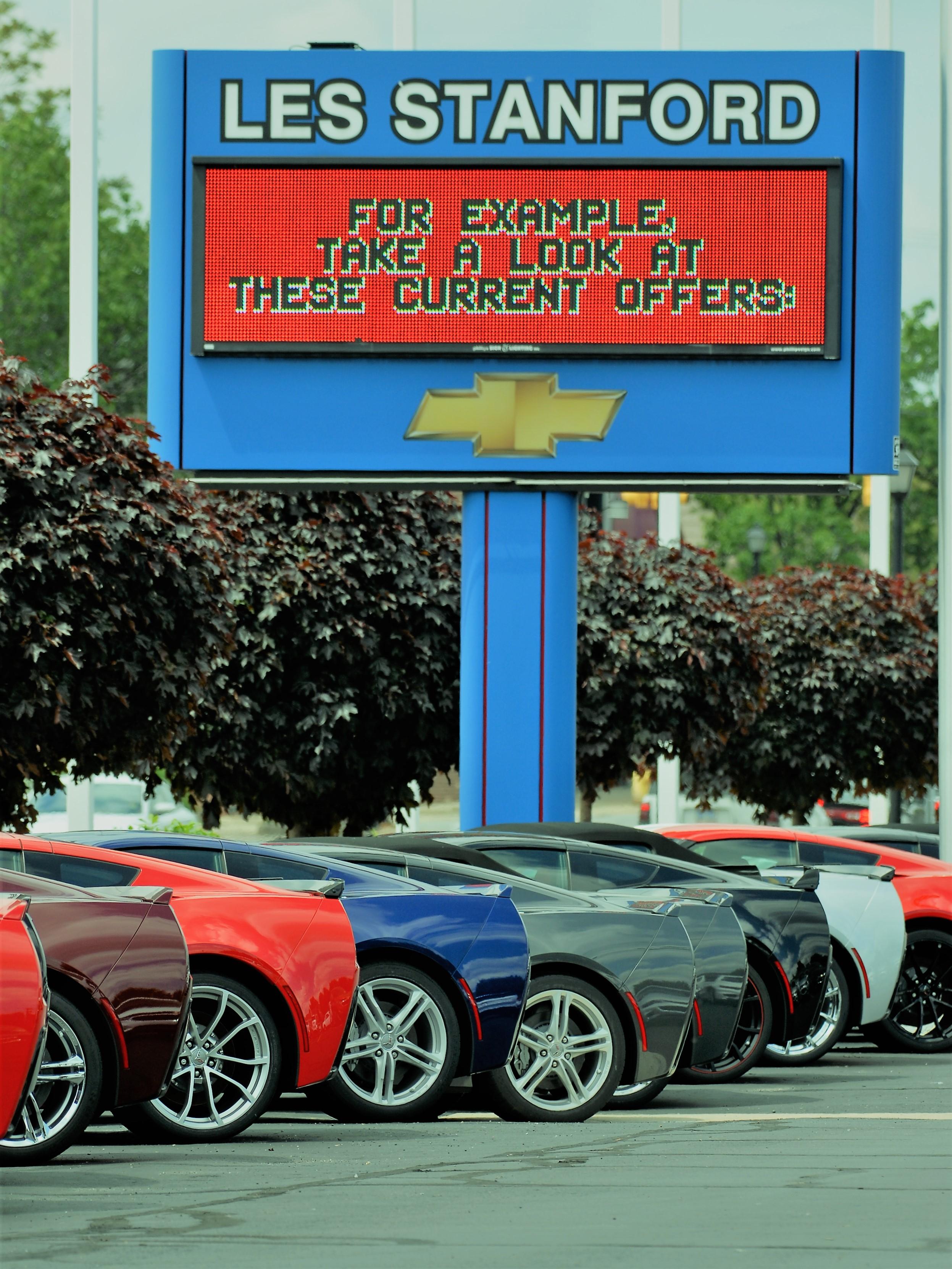 Chevrolet Dealer in DEARBORN Les Stanford Chevrolet(RM)