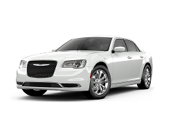 White Chrysler 300