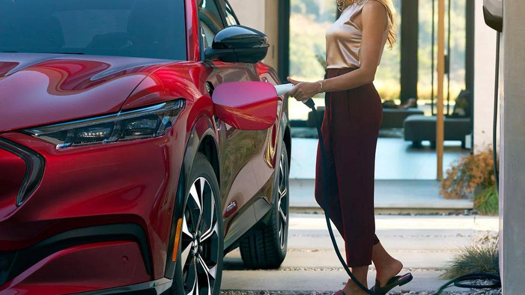 LUV Ford is a Henryetta Ford dealer and a new car and used car