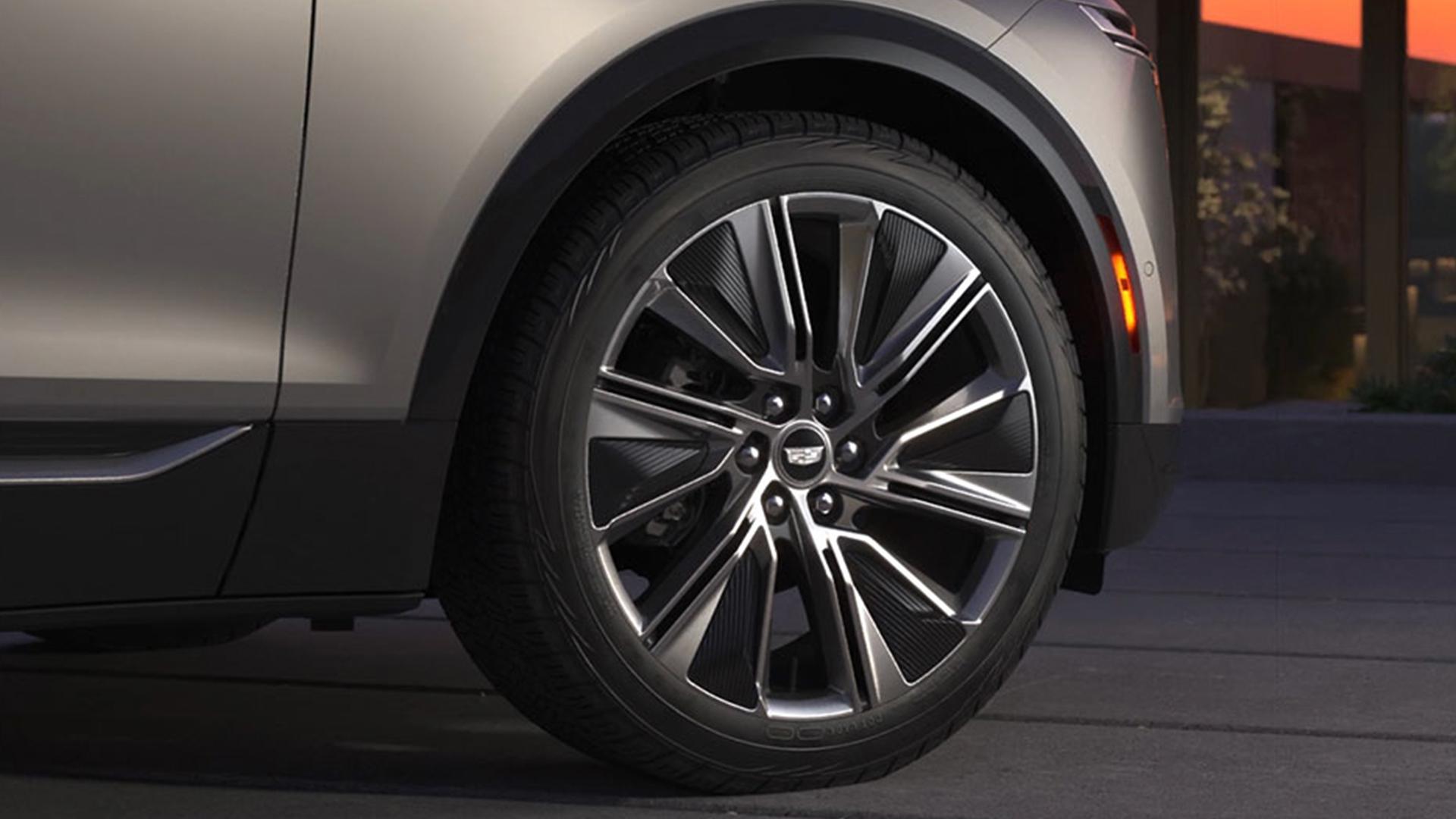 2023 Cadillac Lyriq Tires Available