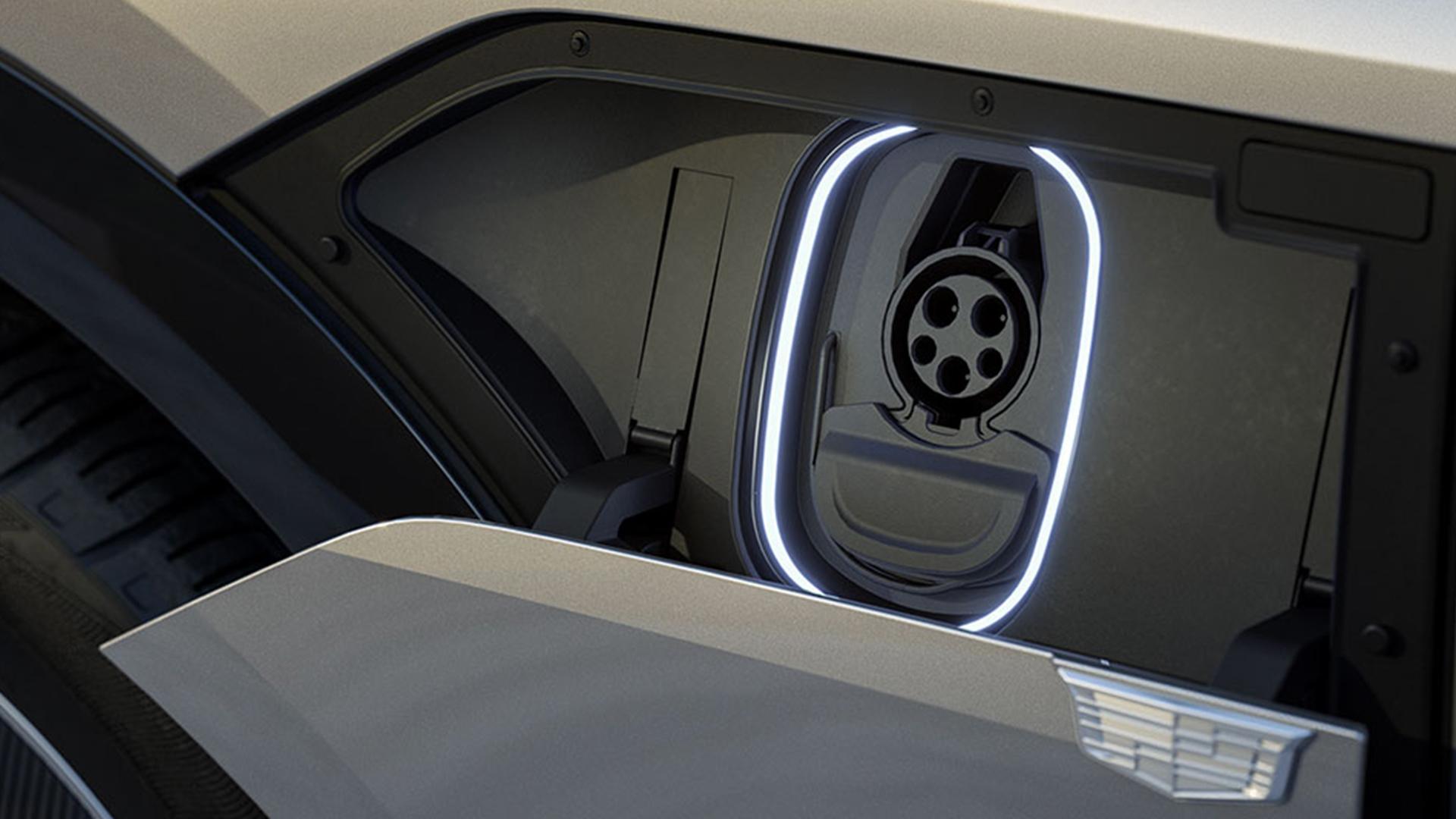 2023 Cadillac Lyriq charging port