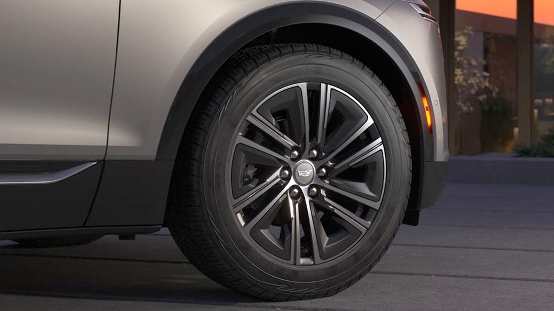 2023 Cadillac Lyriq Standard Tire