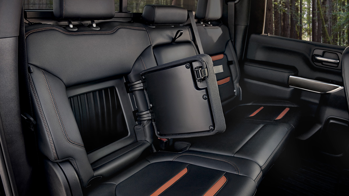 New 2022 GMC Sierra 3500HD CC from your HATTIESBURG MS dealership