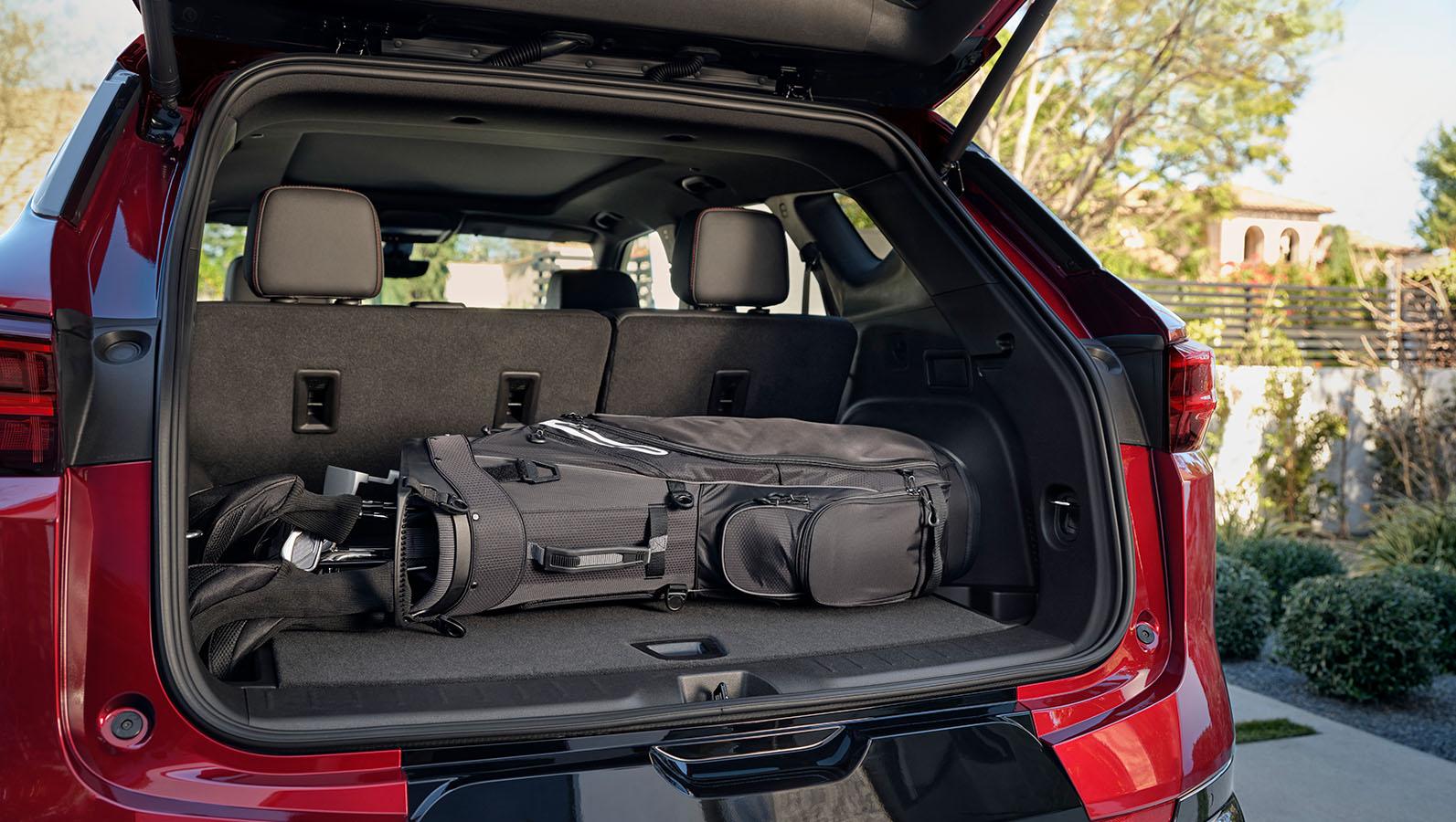 2023 Chevrolet Blazer Storage Space 2023 Chevrolet Blazer Storage Space