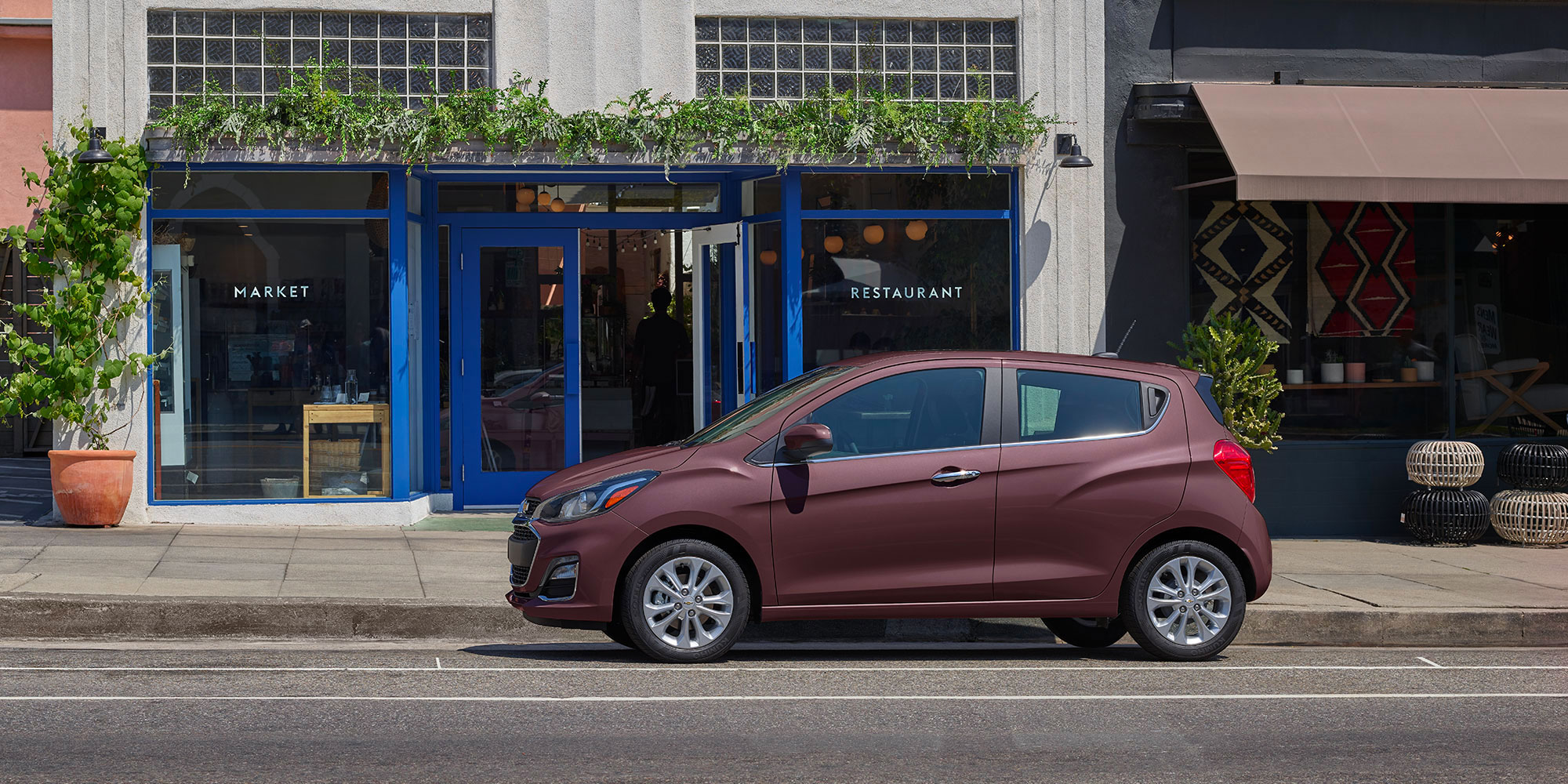Y spark. Chevrolet Spark 2021. Chevy Spark 2021. GM Chevrolet Spark 2021. Chevrolet Spark 2022.