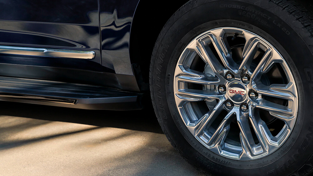 The new GMC Yukon XL in JACKSON