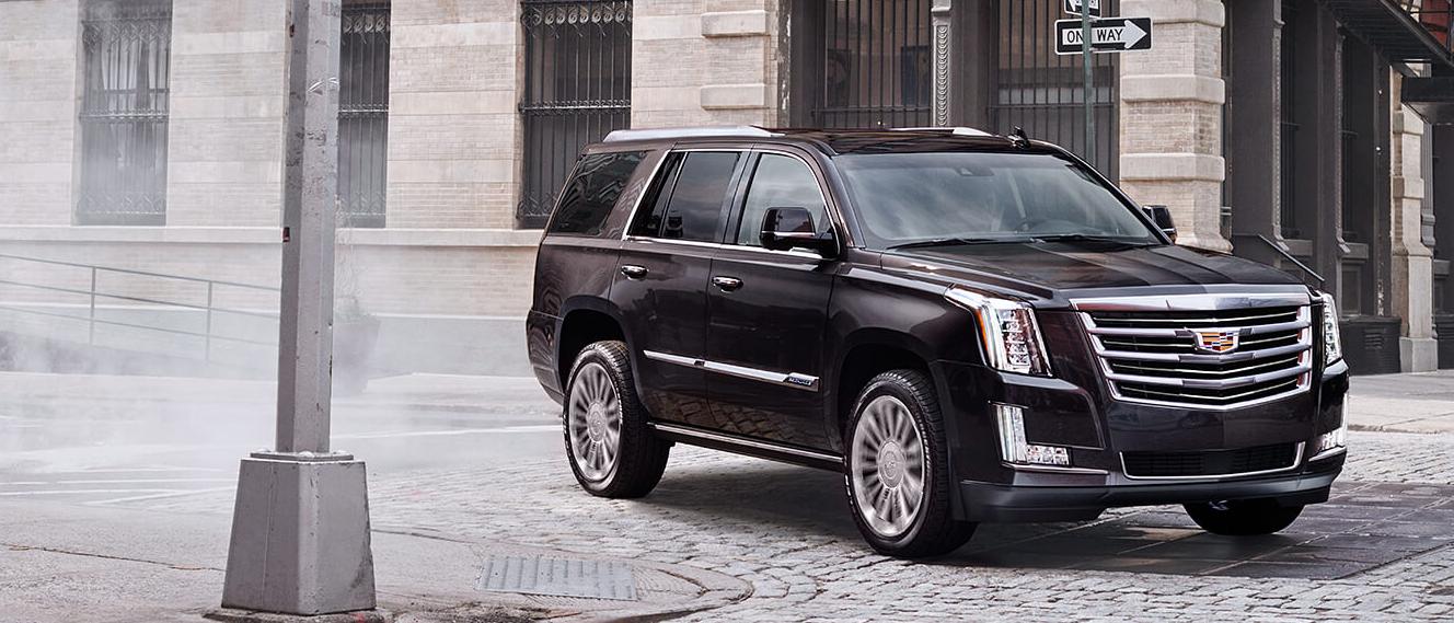 Escalade Exterior on Street
