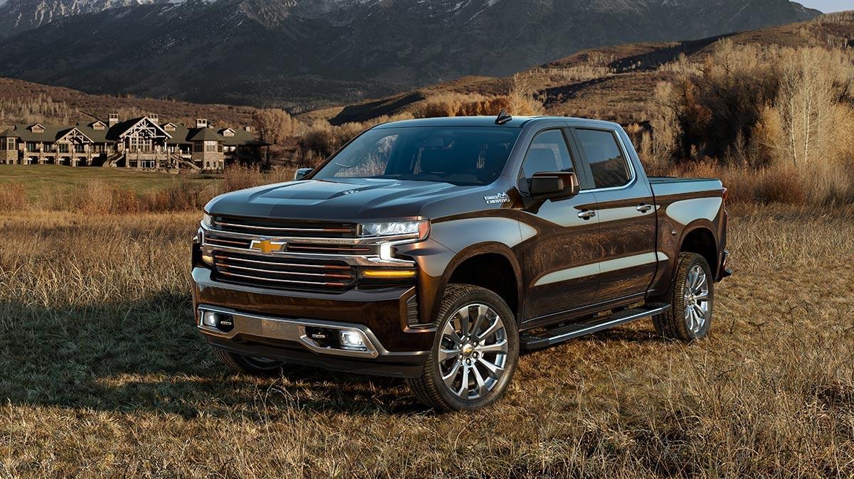 Chevy Crew Cab vs Double Cab vs Regular Cab vs Extended Cab Trucks