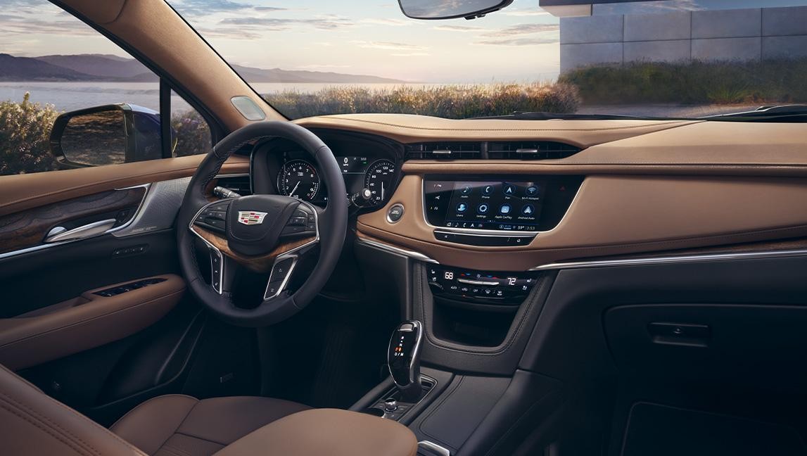 The Luxurious Interior Dashboard Display in The 2024 Cadillac XT5