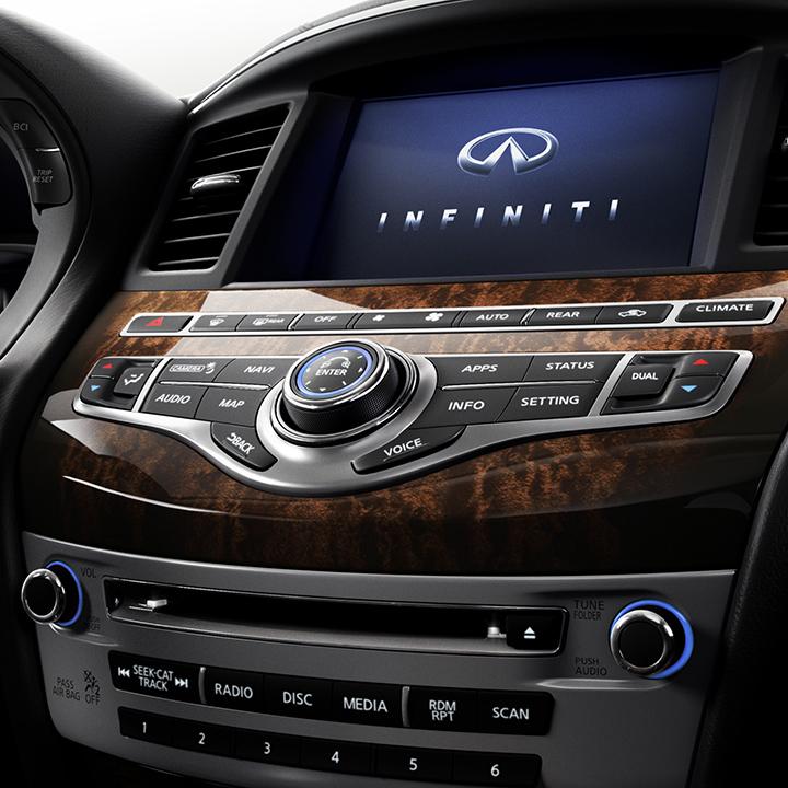 Close-up of the in-dash infotainment console in the INFINITI QX60. Close-up of the in-dash infotainment console in the INFINITI QX60.