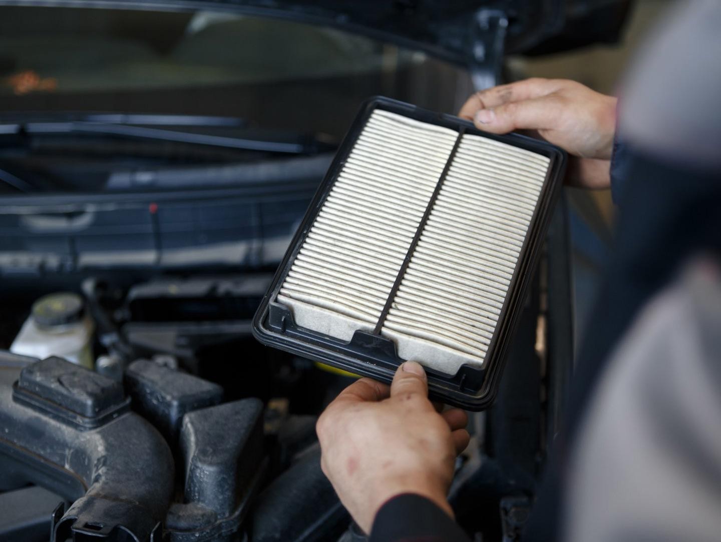 dirty car air filter