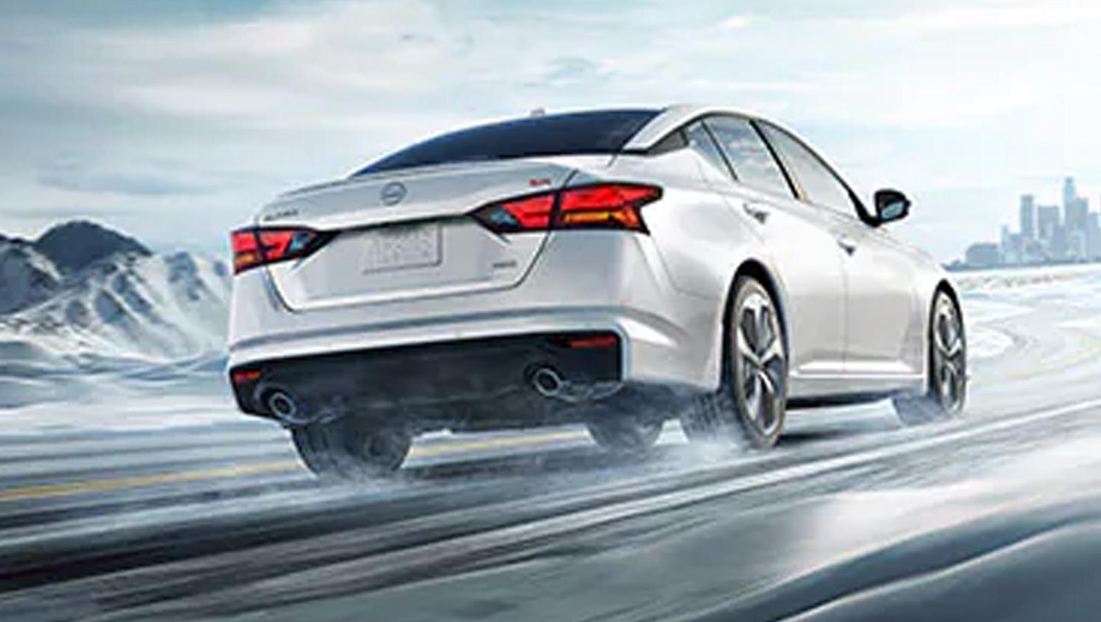 Nissan Altima Gallery 1