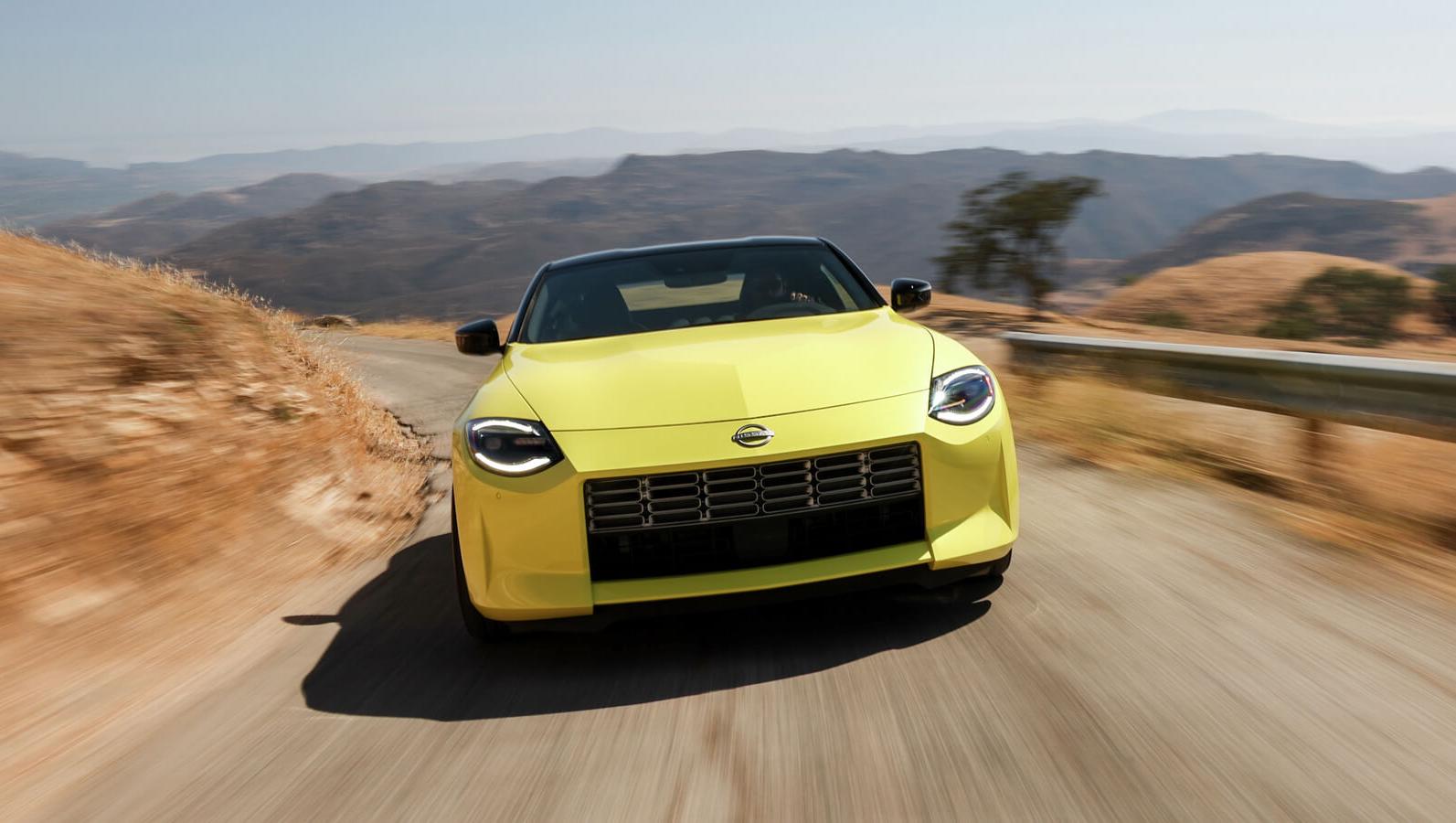 2023 Yellow Nissan Z cruising 2023 Yellow Nissan Z cruising
