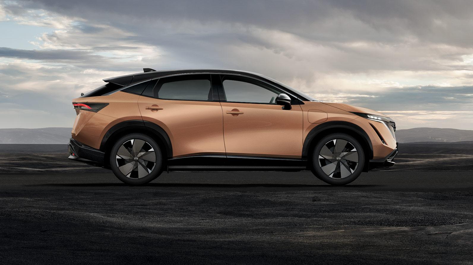 Side view of the 2023 Nissan Ariya. Side view of the 2023 Nissan Ariya.