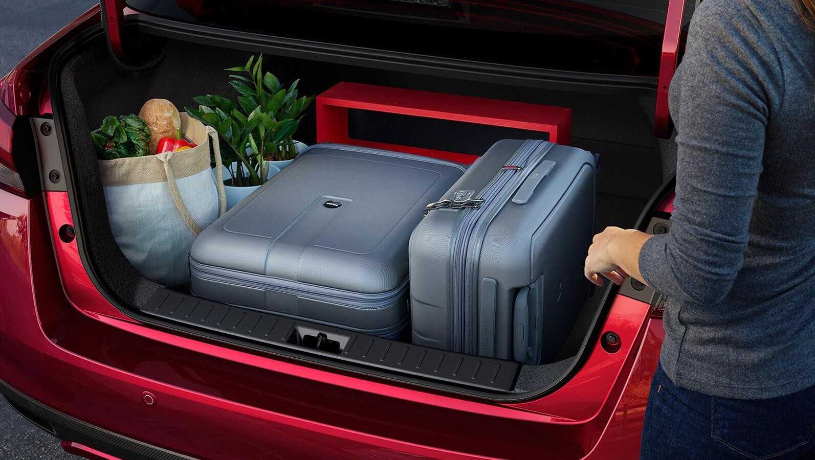 Trunk Ledge | NISSAN VERSA 2023