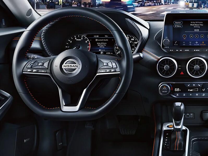 Nissan Sentra Interior