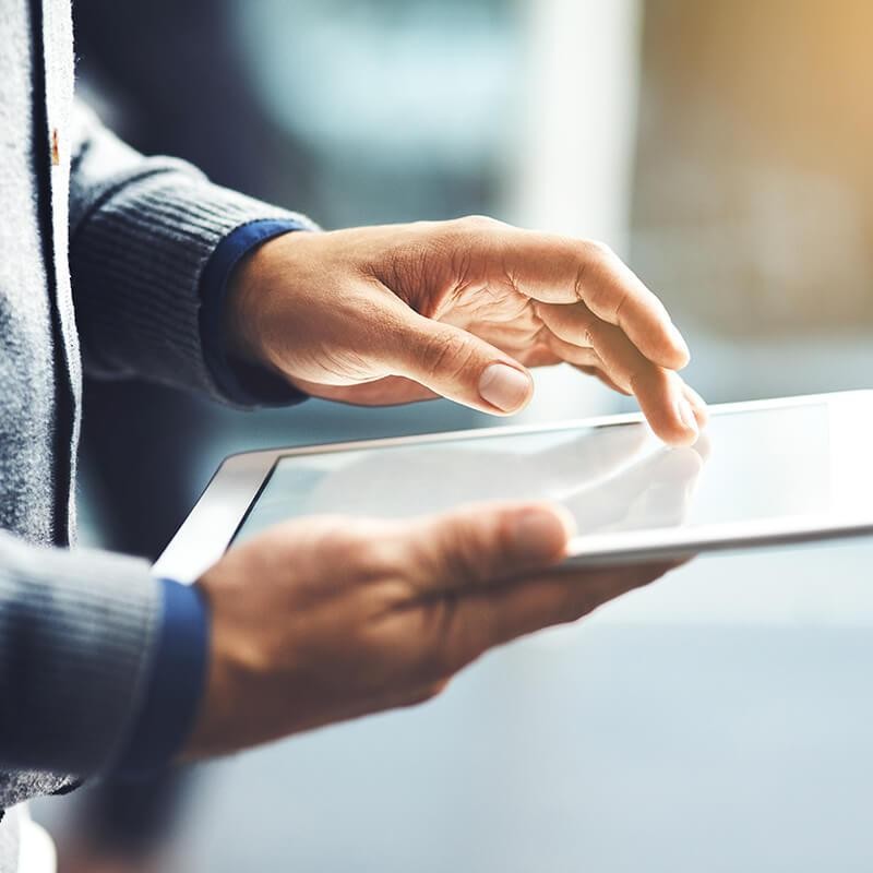 Man using a tablet