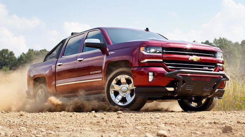 2017 Chevrolet Silverado - Style