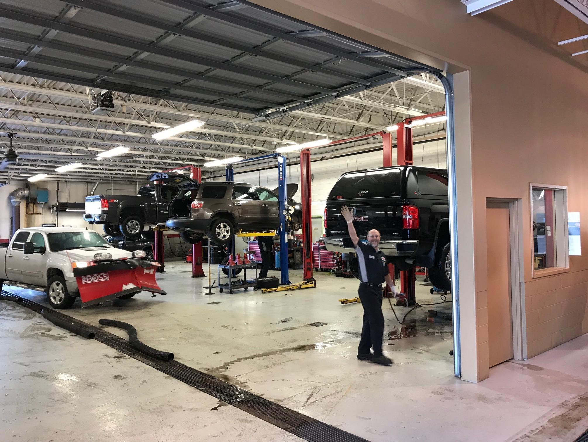 Whitaker Buick GMC Auto Service & Repair Shop in FOREST LAKE