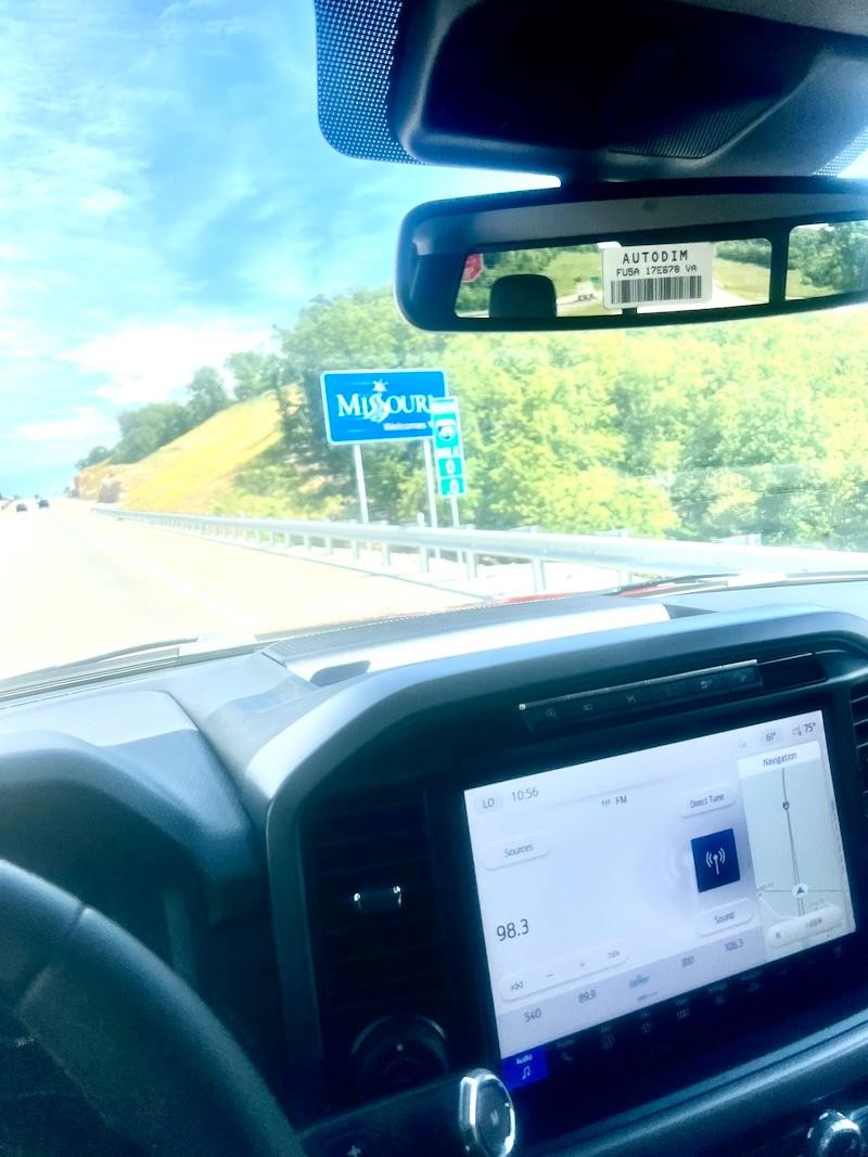 Ford F-150 on Highway to Missouri