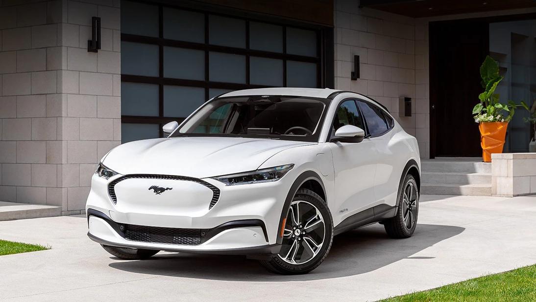 Lorenzo Ford is a Miami Dade Ford dealer and a new car and used car