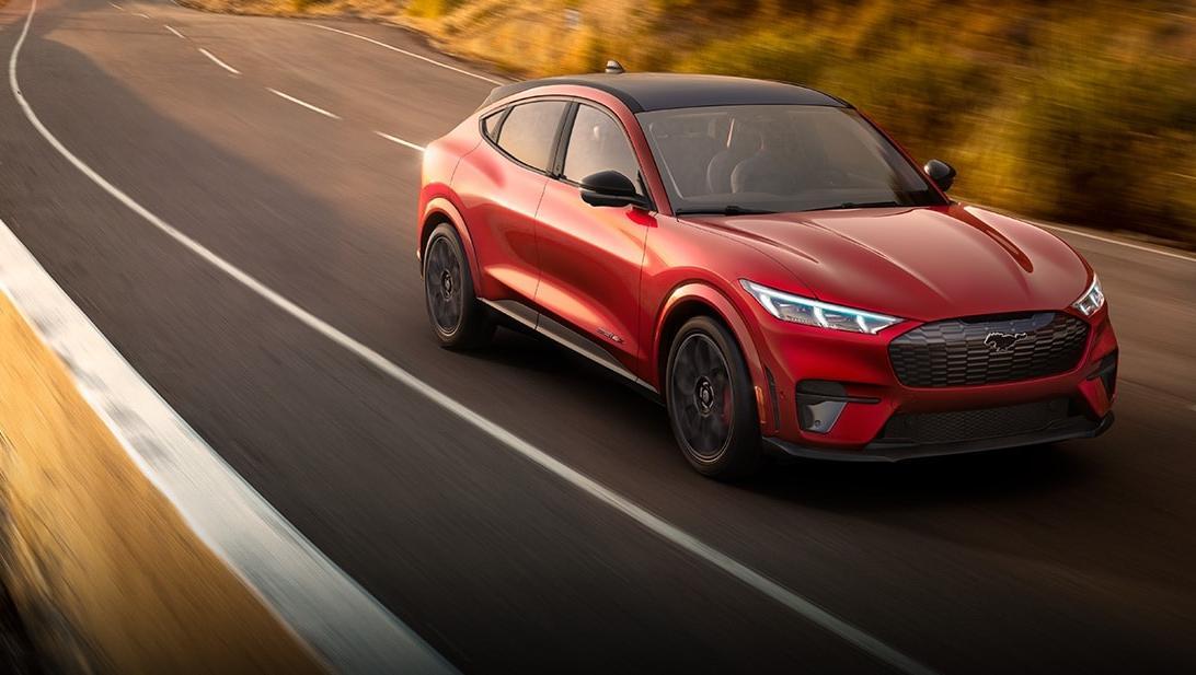 Lorenzo Ford is a Miami Dade Ford dealer and a new car and used car