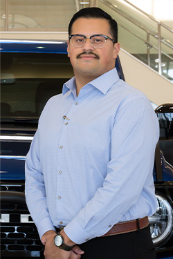 ROBERT RAZO
