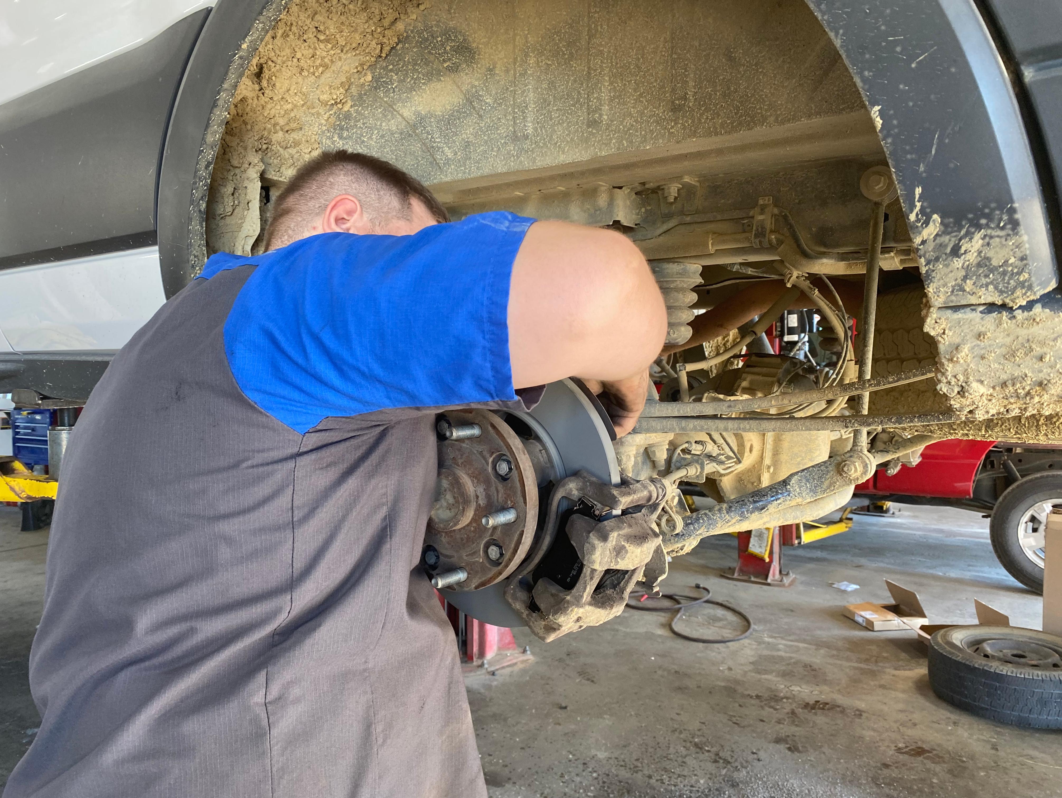 Tom Boland Ford, Inc. is a Hannibal Ford dealer and a new car and used