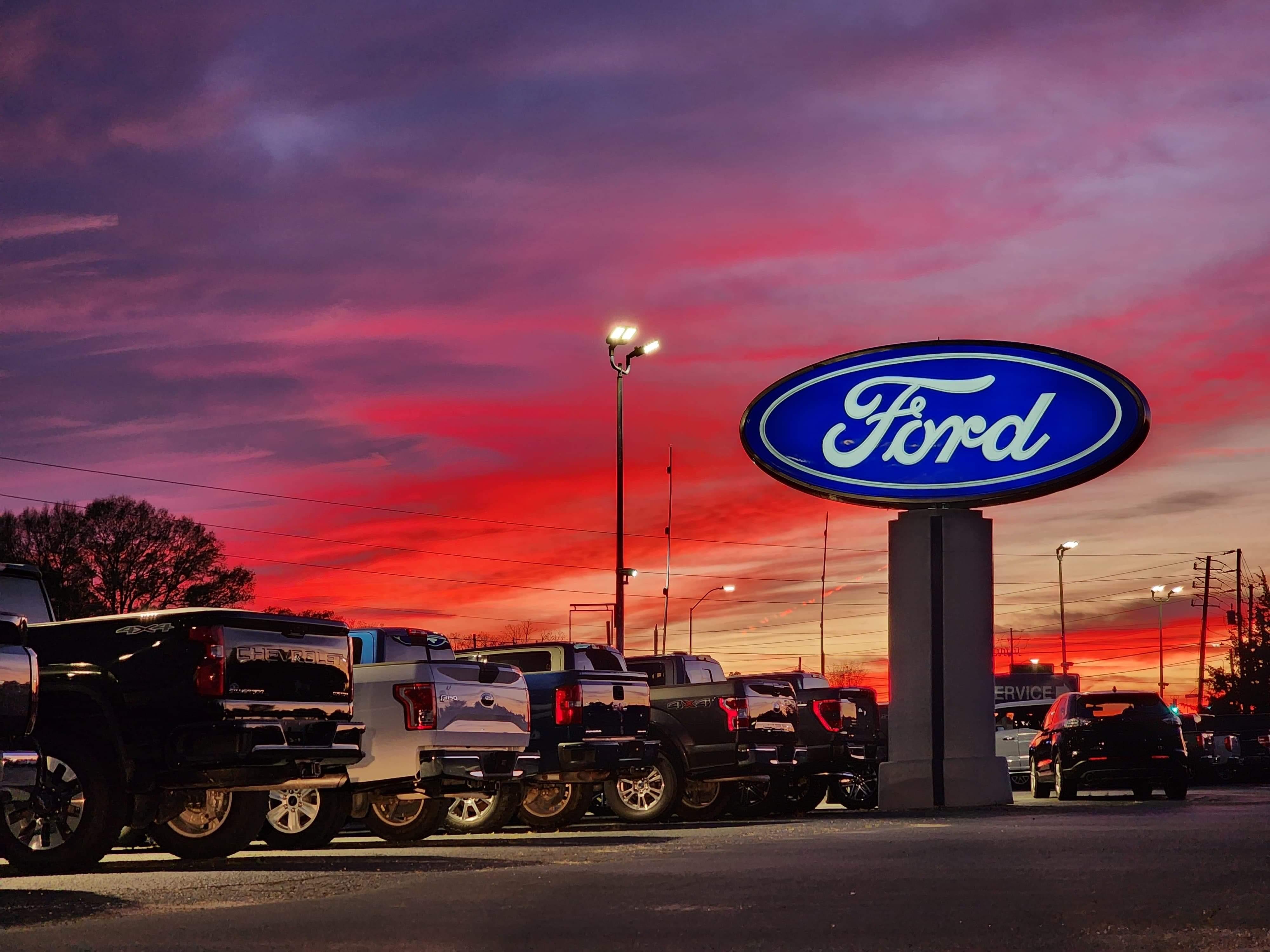 Welford Harris Inc is a Ford dealer selling new and used cars in Siler