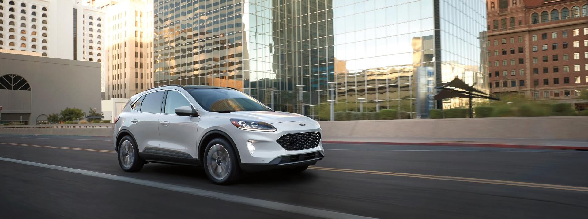 2022 Ford Escape Driving