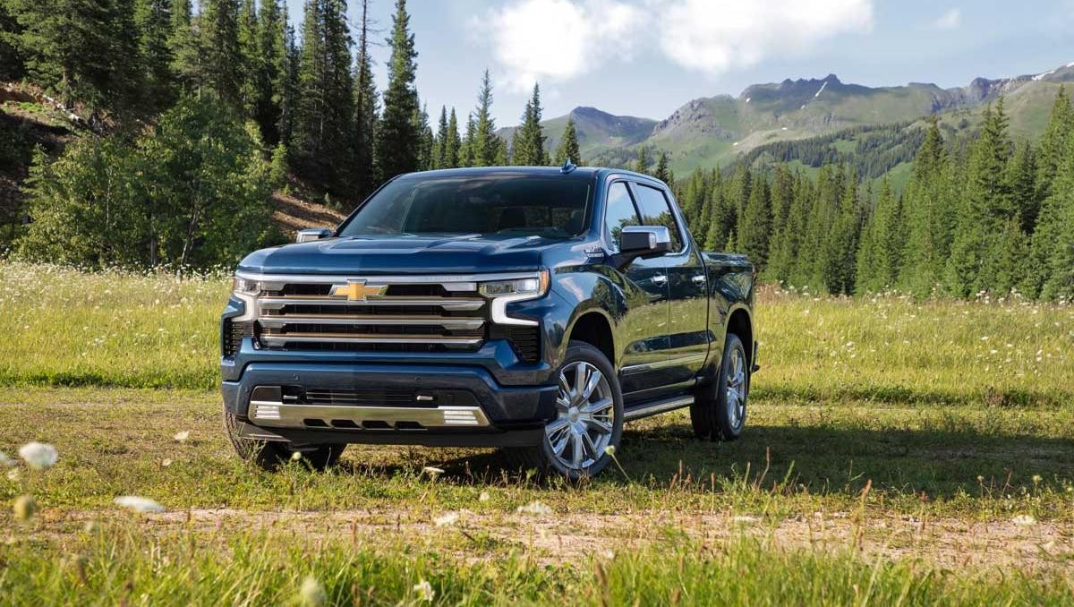 2022-Chevrolet-Silverado-1500-Crew-Cab-High-Country