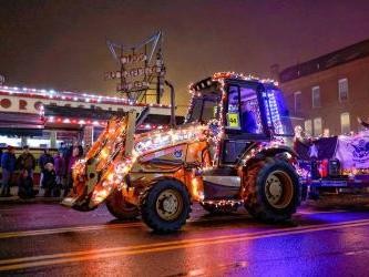 Burke Chevrolet Sponsors 2nd Annual Florence Lighted Tractor Parade December 18th, 2024