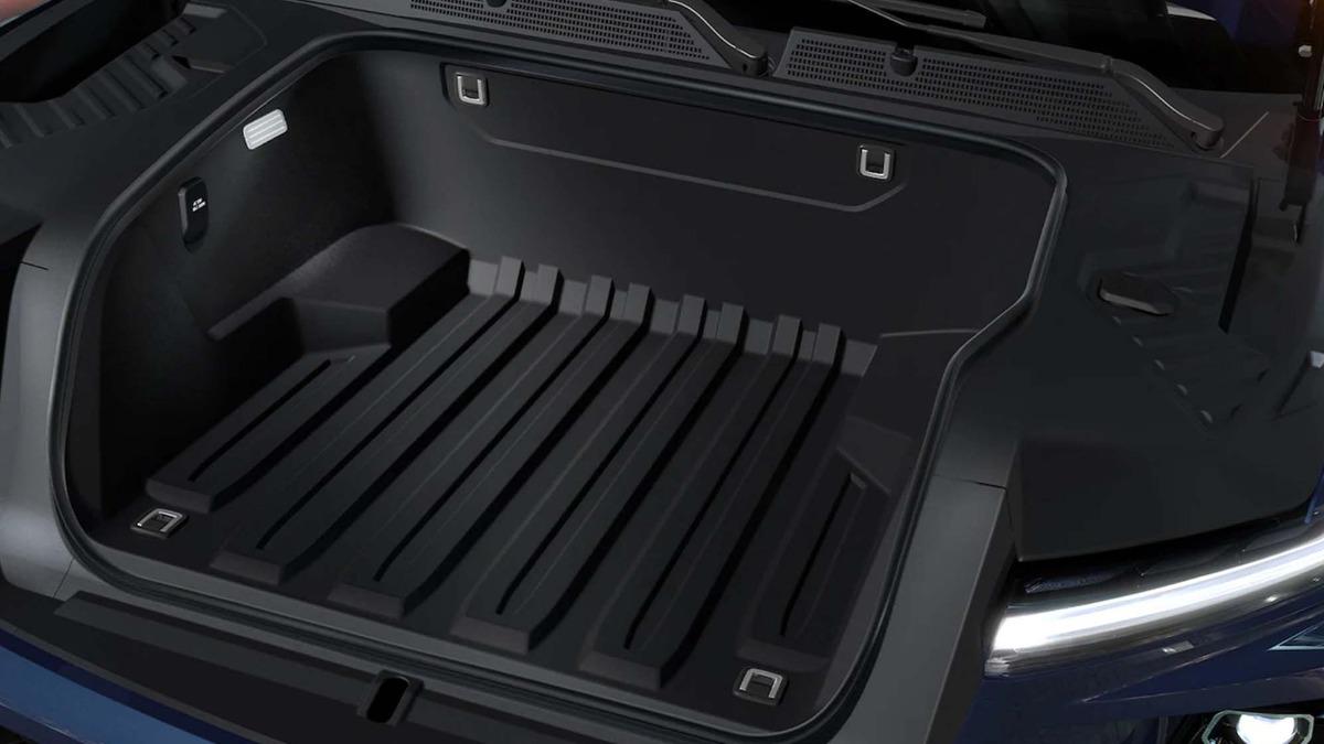 2024 Chevy Silverado EV Cargo Space 2024 Chevy Silverado EV Cargo Space