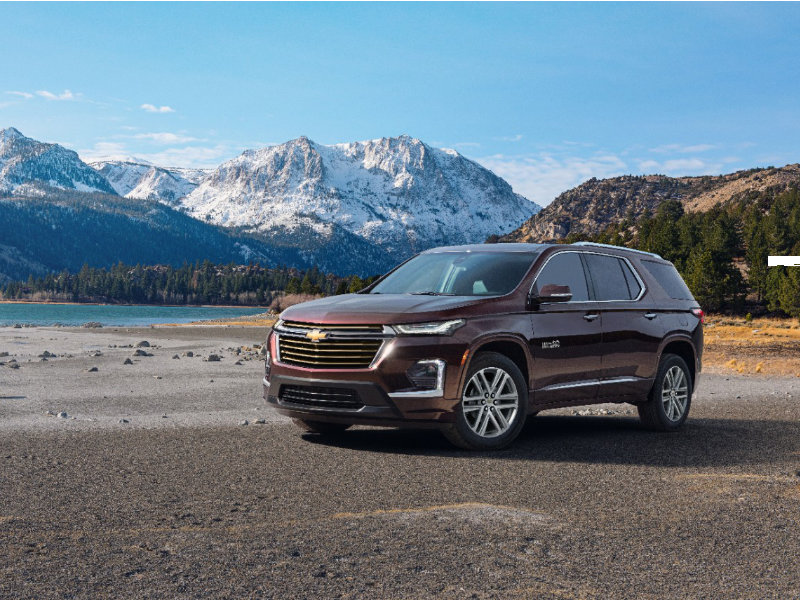 Drive the best-in-class 2022 Chevrolet Traverse near Scottsdale AZ