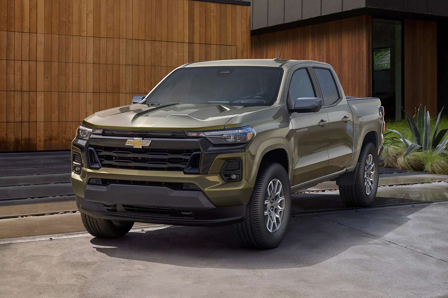 2023 Colorado LT