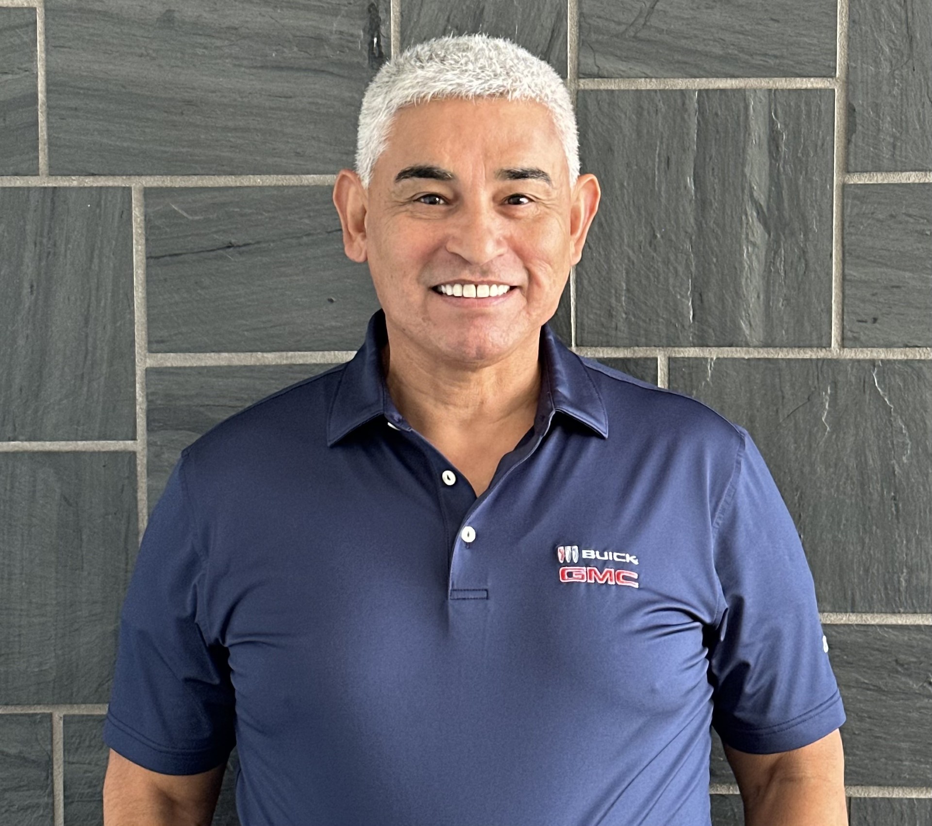 PABLO ROSALEZ
