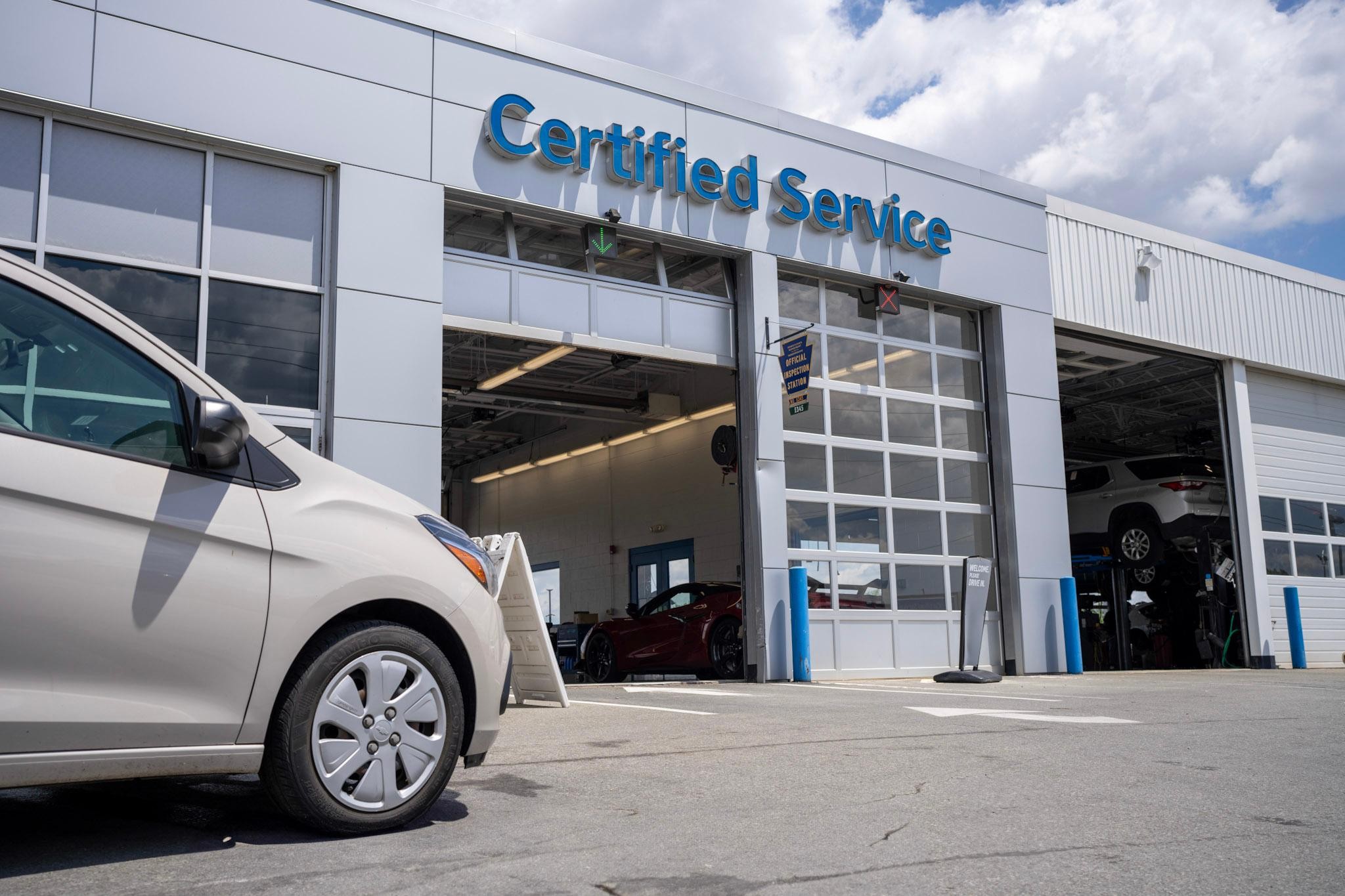 Visit Faulkner Chevrolet Lancaster near Reading, Lititz, and Ephrata to view the Traverse.